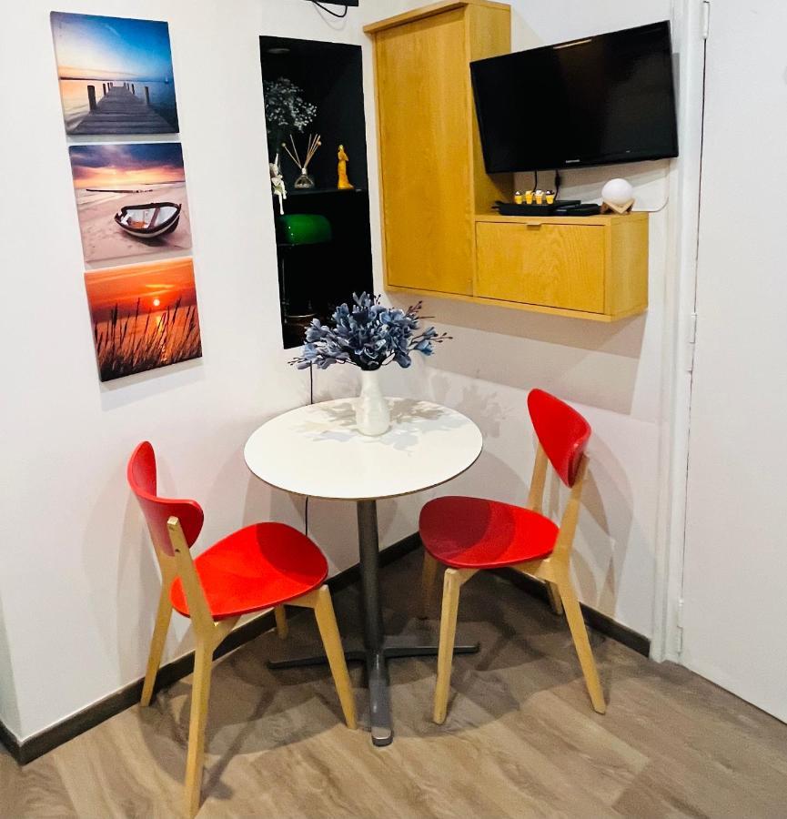 Dream Dwell Paris-Chic Flat In The Heart Of Marais Near Pompidou Centre Apartman Kültér fotó