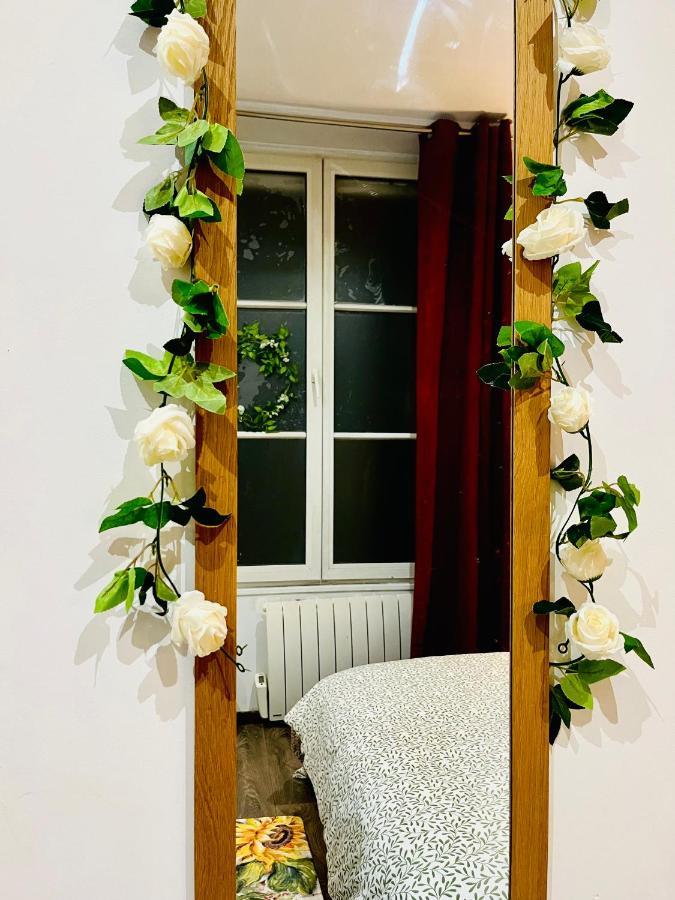 Dream Dwell Paris-Chic Flat In The Heart Of Marais Near Pompidou Centre Apartman Kültér fotó